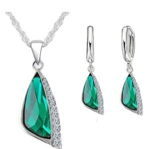 925 Sterling Silver Blue/Green Cubic Zirconia Pendant Necklace and Earring Set